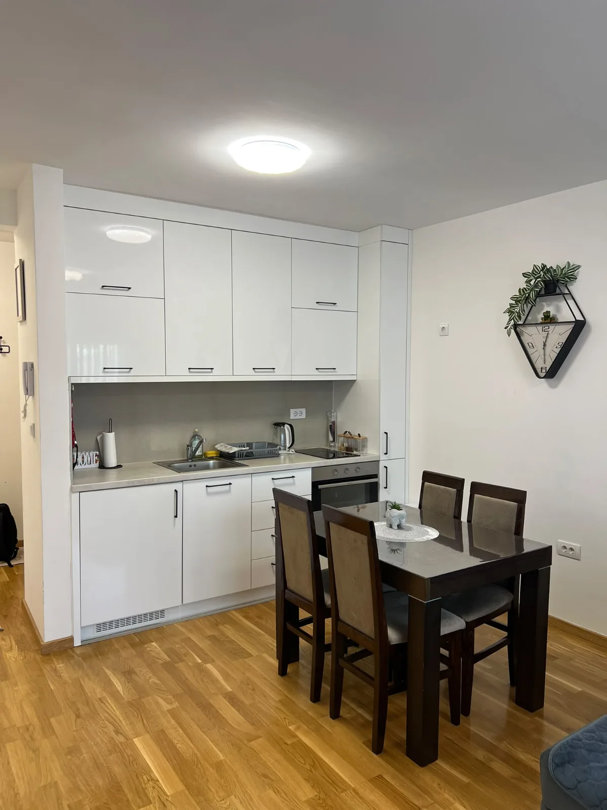 Apartman Pavić Lux - fotografija 2 od 12